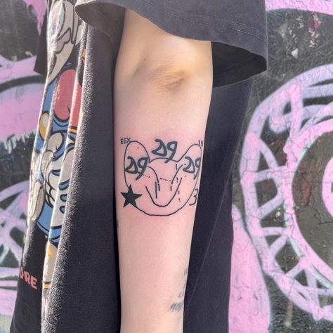 #tattoo #tattooideas #tattoodesign #draingang #drainer #drainertattoo #blacktattoo #blacktattooart Drain Gang Tattoo, Gang Tattoos, Dream Tattoos, Diode, Life Tattoos, Love Tattoos, Art Tattoo, Tatting, Tattoos