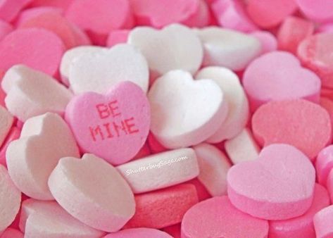 Be Mine Aesthetic, Be Mine Heart Candy, Candy Hearts Aesthetic, Cupid Core, Valentines Widgets, Valentines Heart Candy, Be Mine Candy Heart, Valentines Pfp, Vday Aesthetic