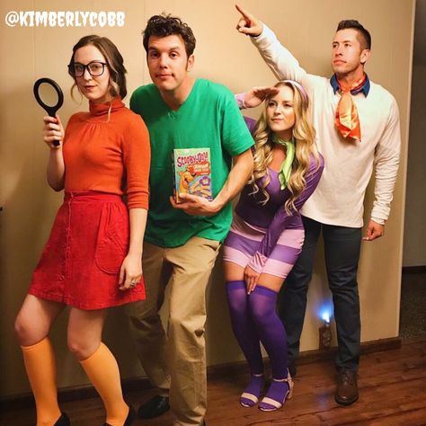 Best Halloween group costume, group of four people, scooby doo, funny, creative, DIY, @kimberlycobb, Etsy 2019 2020 2021 2020 Scooby Doo Funny, 4 People Halloween Costumes, 4 Person Halloween Costumes, Funny Group Halloween Costumes, Girl Group Halloween Costumes, Best Group Halloween Costumes, Halloween Group, Cute Group Halloween Costumes, Group Of Four