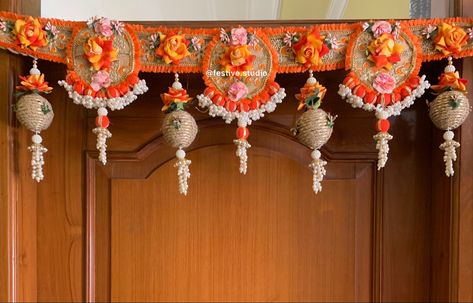 Customised Rose heavy toran, available in red, pink, yellow, orange 😍 DM for bookings now ✨ Shipping WORLDWIDE 🌍 Contact us on +919410477888 DM for bookings and details only at @festive.studio #diwali #diwalidecor #diwalidecoration #bandhanwaar #torandesigns #handmadedecor #culturalgifts #toran #lotusdecor #lotustoran #pearltoran #pearldecor #floraltoran #rosetoran #rosedecor Diwali Items, Rose Decor, Diwali Decorations, Handmade Decorations, Yellow Orange, Diwali, Creative Ideas, Pink Yellow, Diy And Crafts