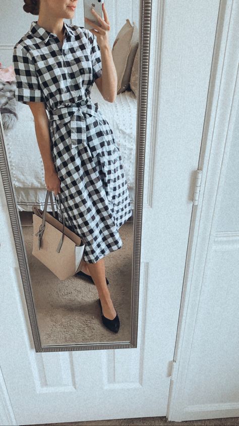 Jw Service Outfits, Service Outfits, Christian Modest Outfits, Modest Christian Clothing, Apostolic Outfits, Classic Feminine Style, Jw Fashion, Modest Outfit Ideas, Lookbook Inspiration