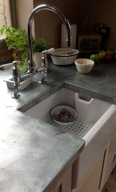 Zinc Kitchen, Table Surface, Kitchen Extension, My Iphone, Kitchen Worktop, Kitchen Units, Kitchen Tops, Large Kitchen, Work Tops