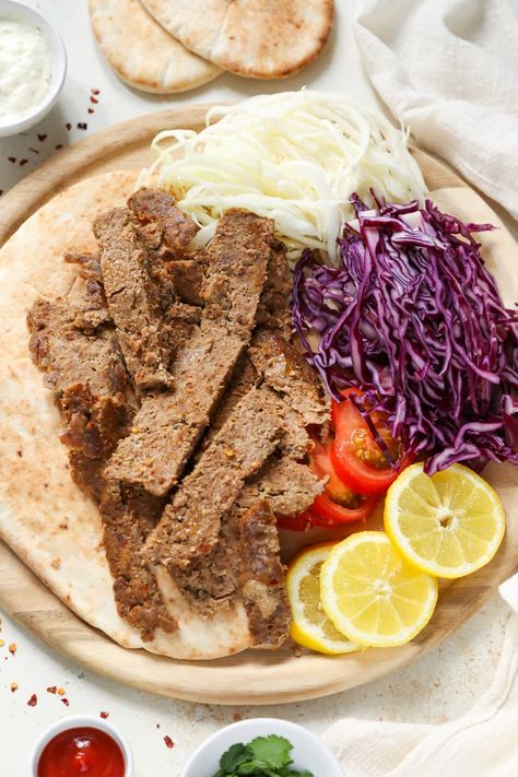 Fakeaway Lamb Doner Kebab - My Morning Mocha Fakeaway Kebab, Chocolate Fountain Recipes, Döner Kebab, Fakeaway Recipes, Mushroom Stew, Doner Kebab, Kebab Recipes, Ground Lamb, Easy Homemade Recipes