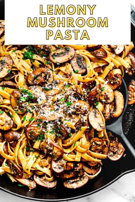 Mushroom Beef Pasta, Pasta With Mushrooms And Peas, Pasta Recipes With Mushrooms, Portabella Mushroom Pasta, Shrimp And Mushroom Pasta, Mushroom Pasta Recipes, Pasta With Onions, Mushroom Pasta Sauce, Chicken Mushroom Pasta