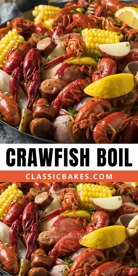 Crawfish Boil Recipe, Seafood Delight, Crawfish Boil Party, Crawfish Recipes, Food Dinners, Seafood Boil Recipes, Boiled Food, Easy Seafood, Shrimp Boil