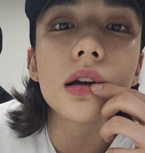 Skz Hyunjin, Lips