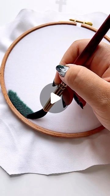 🖌WATERCOLOR COMMUNITY#1🖌 on Instagram: "Wow, watch till the end😱What do you think about this technique?
More art in @watercolor_guide 
Art by @gladiismoreno 

#watercolorembroidery #embroidery #watercolor #aquarelle #aquarelle" Embroidery Watercolor, Watercolor Guide, Guided Art, January 10, Till The End, Punch Needle, You Think, The End, Thinking Of You