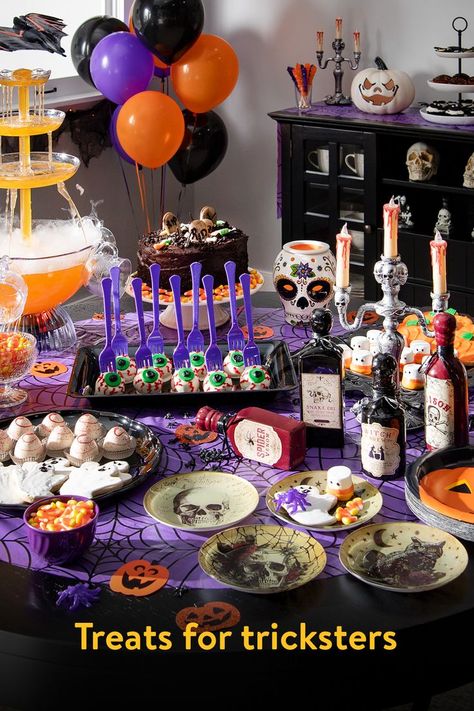 Ready, set, Halloween! Scare up all the fright-night favorites you’ll need. Plus, get free curbside pickup on eligible orders $35+. Halloween Food Ideas For Parties, Cute Party Ideas, Halloween Party Food, Halloween Party Decor Diy, Halloween Baby Shower Theme, Easy Halloween Party, Halloween Food Treats, Halloween Appetizers, Party Organization