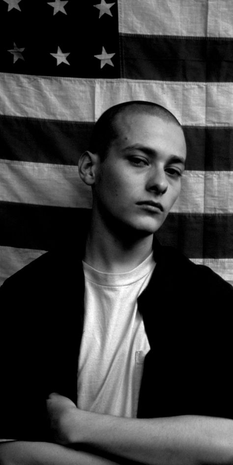 Edward Furlong - American History X High School American History, American History Activities, American History Photos, American History Projects, History Books For Kids, American History Classroom, American History Timeline, Edward Furlong, American History X