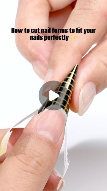 MelodySusie on Instagram: "How to cut nail forms to fit your nails perfectly? #MelodySusie product used: 👉 Nail Forms for Acrylic Nail Extension 100Pcs 🔗 Link in my bio _ #melodysusie #nailtech #nailhacks #nailtechhacks #nailtutorials #nailtools #nailforms #nailformsnotips" Nail Form Tutorial, Acrylic Nails Extensions, How To Use Nail Forms, Acrylic Extensions Nails, Nails Form, Long Pointed Nails, Nails Guide, Nail Extensions Acrylic, Acrylic Nails At Home