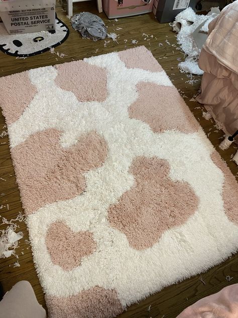 condy on Twitter: "Last week I duct taped two rugs together bc I don’t have $500 for a custom pink cow rug… " Pink Cow Print Room Decor Aesthetic, Fluffy Rugs In Bedroom Aesthetic, Word Tufted Rug, Cabin Tree, Cow Print Rug, Cow Rug, Tufting Ideas, Funky Rugs, Beauty Room Decor