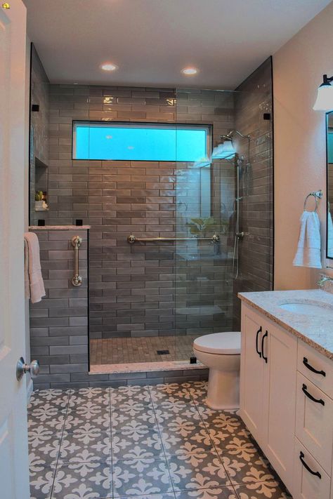 small full bathroom, small bathroom, small bathroom remodel, small master bath, bathroom ideas small, full bathroom remodels, half bathroom decor, half bathrooms remodel, small full bathroom ideas modern, full bathroom ideas, guest bathroom ideas, bathroom decor ideas, bathroom accessories, bathroom storage, bathroom organization, bathroom remodel, bathroom inspiration Small Master Shower Ideas, Small Masculine Bathroom, Small Bathroom Ideas With Shower Walk In, Shower Tub Tile Ideas, Small Full Bathroom Ideas With Tub, Small Full Bathroom Layout, Full Bathroom Ideas, Small Full Bathroom Ideas, Barndo Ideas