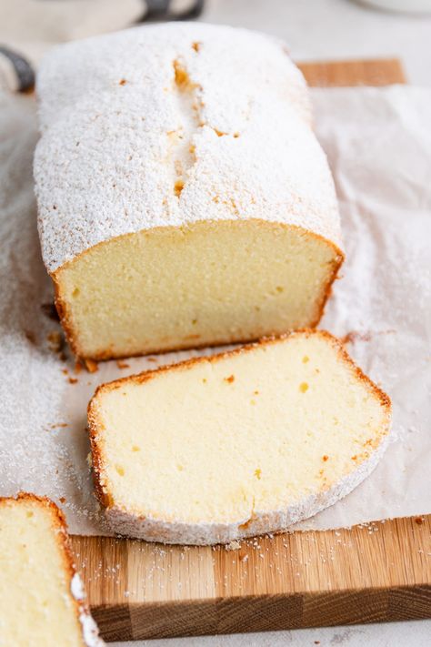 Cream Cheese Pound Cake - This Cream Cheese Pound Cake is a moist and rich dessert with a hint of tanginess from the cream cheese. Perfect for any gathering or cozy night in. Cream Cheese Pound Cake Recipe Moist, Yogurt Pound Cake Recipe, Yogurt Pound Cake, Cheese Pound Cake Recipe, Banana Snack Cake, Cream Cheese Pound Cake Recipe, Chicken Alfredo Pizza, Moist Pound Cake, Alfredo Pizza