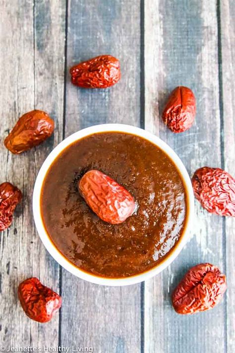 Jujube Recipes, Sticky Rice Cake Recipe, Healthy Holiday Breakfast, Sweet Alternatives, Superfood Snacks, Date Jam, Ginseng Chicken Soup, Jujube Tree, Jujube Fruit