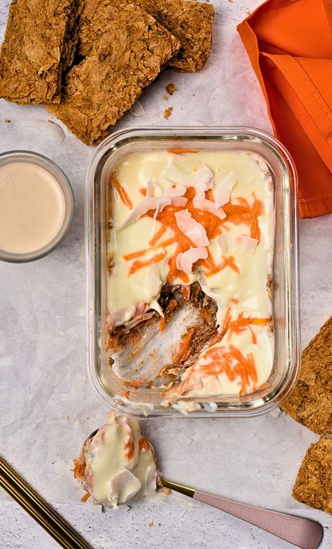 Carrot Cake Overnight Weetbix (18g Protein) - The Conscious Plant Kitchen Overnight Weetbix Protein, Weetbix Overnight, Overnight Weetabix Recipes, Oat Carrot Cake, Weetabix Recipes, Conscious Plant Kitchen, Carrot Recipe, Oat Recipes, Protein Yogurt