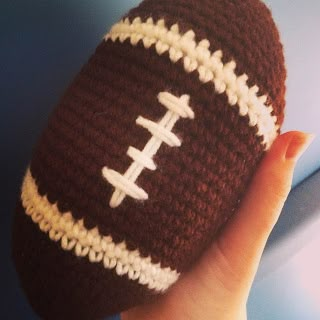 Football Amigurumi, Crochet Baby Security Blanket, Crochet Football Pattern, Baby Lovey Crochet, Crochet Baby Lovey, Football Crochet, Baby Snuggle Blanket, Crochet Football, Lovey Crochet