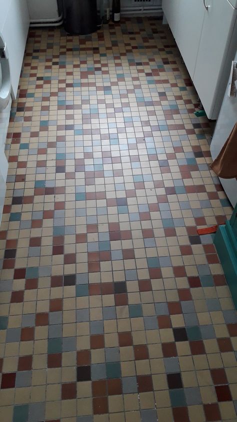 Tiles Hallway, 60s Kitchen, Tiled Hallway, 2024 Kitchen, Mosaic Murals, Gallery Wall Living Room, Kitchen Floor Tile, 70s Retro, Dream House Decor