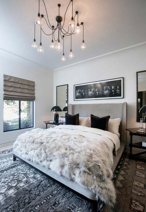 Celebrity Home | Inside Kourtney Kardashian's California mansion Transitional Bedroom Furniture, Transitional Bedroom Design, Winter Bedroom, Transitional Bedroom, Decor Ikea, Comfortable Bedroom, Master Bedrooms Decor, Contemporary Bedroom, Kourtney Kardashian