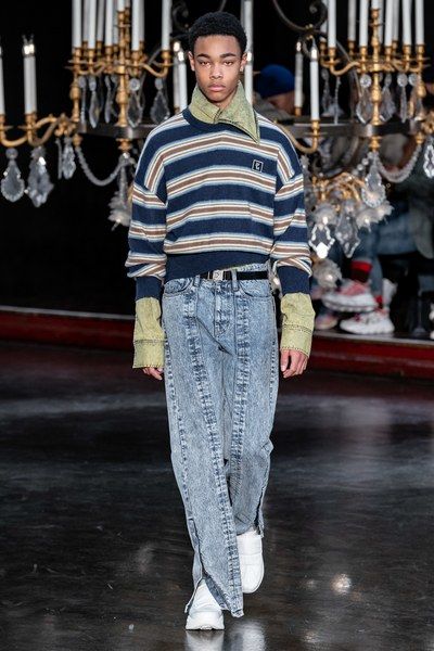 Denim Runway, Mens Striped Sweater, Mens Winter Fashion Outfits, Masculine Fashion, Winter Fashion Outfits Casual, Mens Fashion Week, Layered Fashion, Classic Sweater, Menswear Fashion