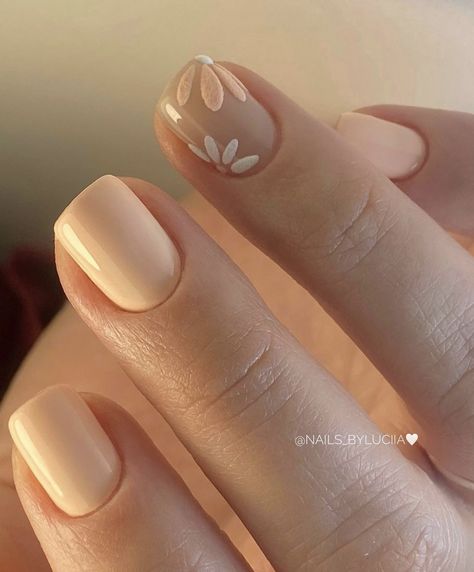 Best Summer Nail Designs, Summer Nail Designs, Subtle Nails, Simple Gel Nails, Casual Nails, Nails Fashion, Cute Gel Nails, Shellac Nails, Short Acrylic Nails Designs