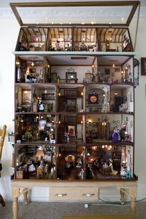 The Bosdyk Dolls House- part one – Inside the Collection Victorian Doll House, Ikea Dollhouse, Ceramic Doll, House Ceramic, Diy Barbie Furniture, Victorian Dollhouse, Victorian Dolls, Miniature Rooms, Modern Dollhouse