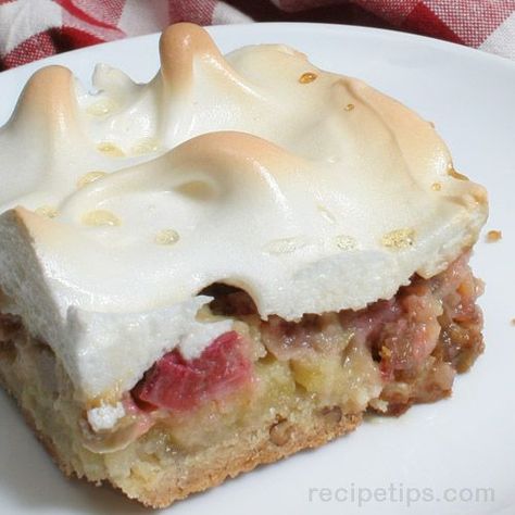 Rhubarb Meringue Dessert Recipe Image Rhubarb Meringue Dessert, Rhubarb Meringue, Meringue Dessert, Meringue Desserts, Rhubarb Recipes, Recipe Images, Dessert Recipe, Rhubarb, Meringue