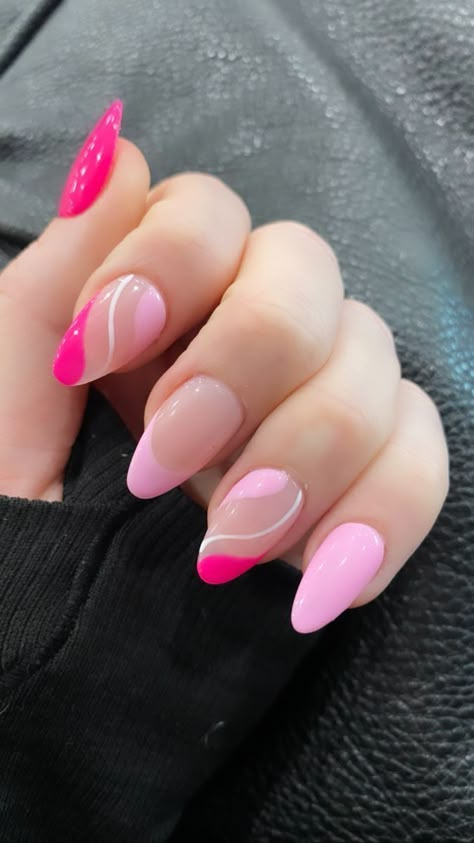 French Tip Summer Nails Almond, Pink Nail Inspo Acrylic Almond, Almond Nail Pink Design, Cute Pink Nails Ideas, Acrylic Nails Ideas Short Almond Pink, Nail Ideas Designs Summer, Nail Idea 2024, Almond Nails For Birthday, Cute Round Nails Designs