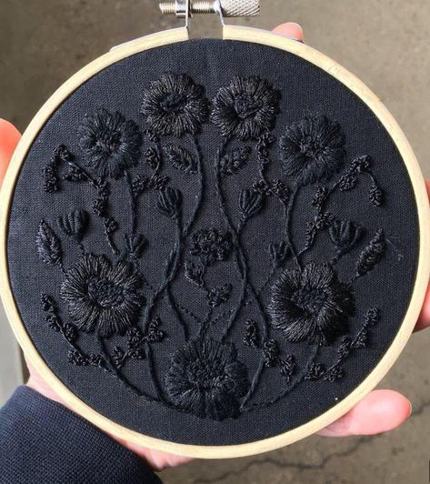 Tonal embroidery Black On Black Embroidery, Embellished Clothes, Egyptian Tomb, Embroidery Hoop Decor, Tonal Embroidery, Floral Embroidery Patterns, Hand Embroidery Projects, Black Embroidery, Fabric Embroidery