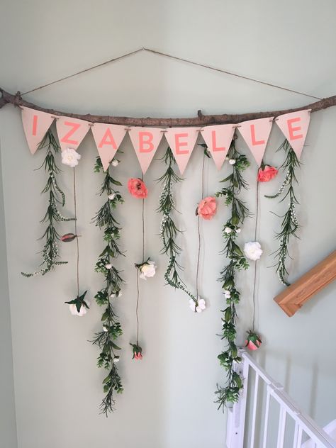 20 Latest Trend of Cute Baby girl Room Ideas #decorideas #nursery #themes #disney #colors #blue #woodland Nursery Floral, Floral Banners, Floral Nursery, Baby Shower Banner, Boho Baby Shower, Deco Floral, Baby Crib, Trendy Baby