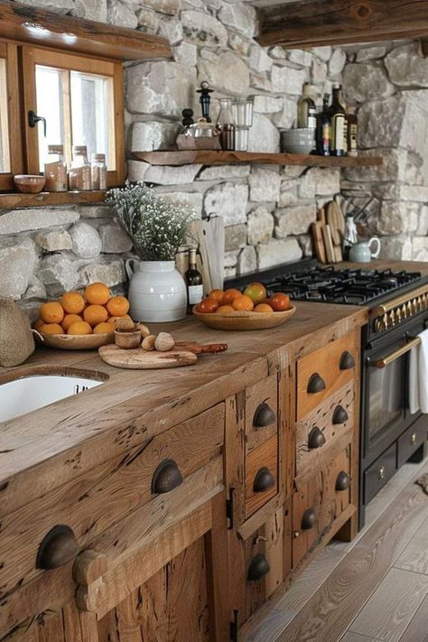 Natural Rock Backsplash, Rustic Stone Kitchen, Rock Backsplash Kitchen, Stone Kitchen Wall, Stone Wall Kitchen, Rock Backsplash, Backsplash Installation, Dapur Rustic, Rustic Country Kitchen