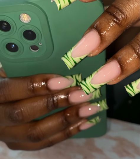 Zebra Nails Green, French Tip With Green Design, Square Nail Designs Colorful, Zebra Print Acrylic Nails French Tip, Shorties Nails Green, Black White And Green Nails, Zebra Design Nails, Green Zebra Print Nails, Green Vacation Nails