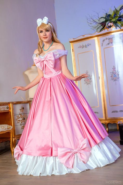 Cinderella Pink Dress Costume, Please Wait For Me, Cinderella Pink Dress, Cinderella Cosplay, Disney Princess Cosplay, Couple Cosplay, Anastasia Romanov, Disney Princess Costumes, Cinderella Princess