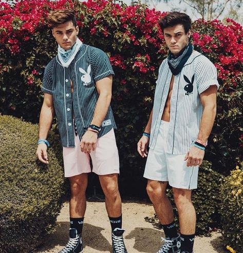 Dolan Twins Coachella, Coachella Outfit Men, Dollan Twins, Rave Outfits Men, Ethan And Grayson Dolan, Festival Outfits Men, Grayson Dolan, Coachella Outfit, Dolan Twins