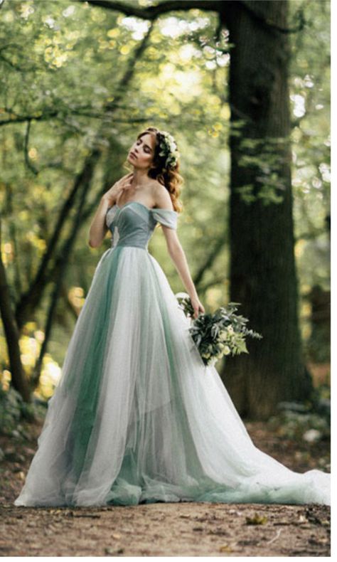 Prom Dress Photoshoot Ideas, Gown Photoshoot Poses, Fairy Tale Photoshoot, Princess Photoshoot, Whimsical Princess, Prom Photography Poses, Princess Photo Shoot, Fairy Gown, Colored Wedding Gowns