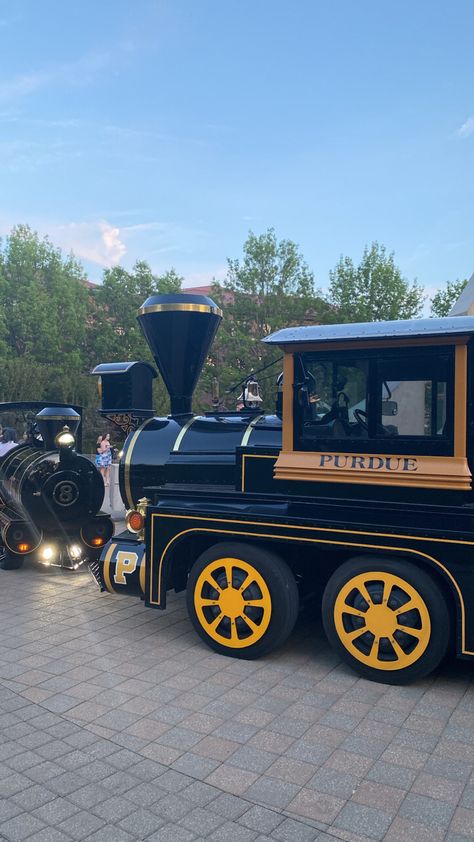 purdue university train boilermakers college school spirit graduation Purdue University Aesthetic, College Core, Masters Degree Graduation, Degree Graduation, Boilermaker, Purdue Boilermakers, University Graduation, Pinterest Contest, Master's Degree