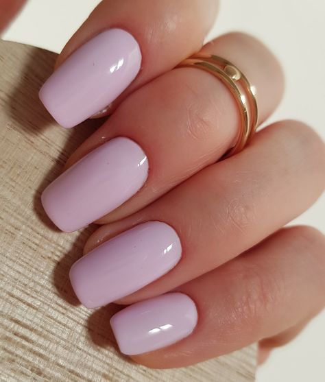 Lilac nails 💜 Pastel nails 💜 Lilac Pink Nails, Pastel Lilac Nails, Pastel Color Nails, Claire's Nails, Grad Nails, Nails Pastel, Lilac Nails, Pastel Nails, Pastel Purple