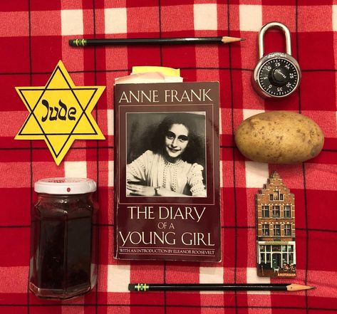 Book bentos: my first attempt – ELA Brave and True by Marilyn Yung Anne Frank Poster Project, Book Bento Project, Anne Frank Project, Poem Activities, Traditional Books, Poetry Ideas, English Language Arts High School, Ela Teacher, Learning Time