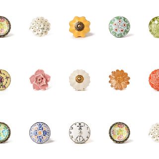 Draw knobs Draw Knobs, Harris House, Chic Shack, Diy Chalk Paint, Jewelry Chest, Ceramic Knobs, In The Mood, Diy Projects To Try, Knobs And Pulls