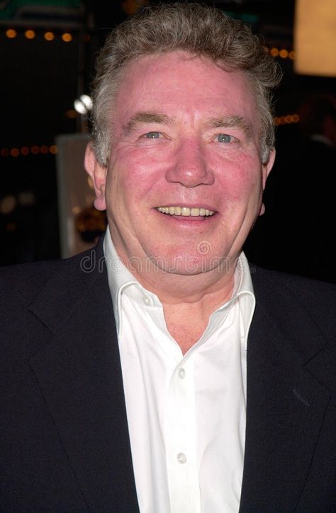 Albert Finney. 14MAR2000: Actor ALBERT FINNEY at the world premiere, in Los Ange , #AFF, #FINNEY, #ALBERT, #premiere, #world, #Actor #ad Albert Finney, Erin Brockovich, Julia Roberts, Actors & Actresses, Stock Images Free, Photo Image, Editorial, Angeles, Actresses