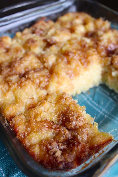 Pineapple Bread Pudding | 12 Tomatoes Pineapple Bread Pudding, Pineapple Bread, Cooking Panda, Butter Crust, Pineapple Recipes, Bread Pudding Recipe, Cauliflower Salad, 12 Tomatoes, Baked Ham