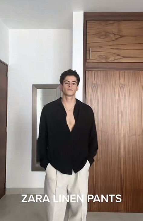 Black Trousers Outfit Man, Black Trouser Outfit, Men Old Money, Trousers Outfit Men, Money Aesthetics, Chinese Outfit, Money Clothes, Shirt Outfit Men, Classy Outfits Men