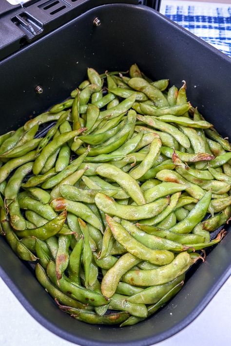 Want to make air fryer frozen edamame? Ready in minutes with just oil and salt, these delicious bean pods will have you reaching for more! Crispy Edamame, Frozen Edamame, Bean Pods, Edamame Beans, Recipe Steps, Edamame, Favorite Snack, How To Cook, Food Hacks