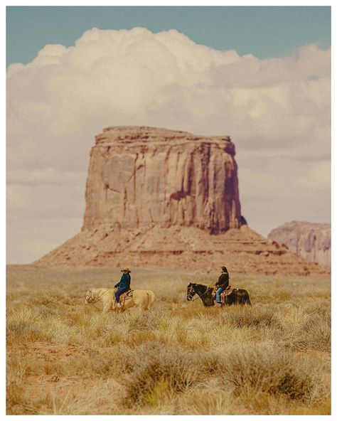 American Western Aesthetic, Moody Cowboy Aesthetic, Wild West Photography, Montana Cowboy Aesthetic, 70s Western Aesthetic, Dillon Montana, Western Illustration, Change A Tire, West World