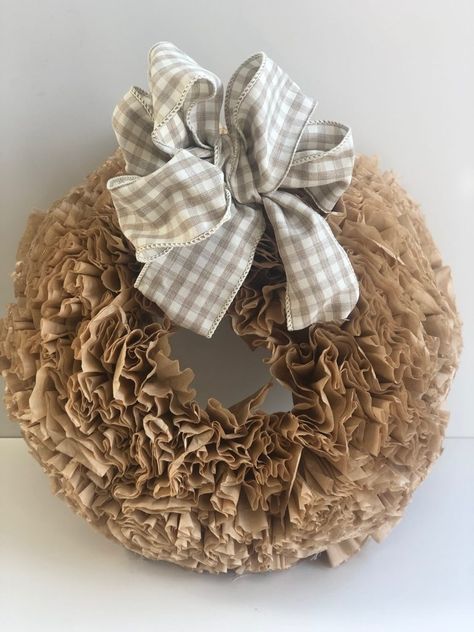 Easy Rope Wreath for your Front Door · Just That Perfect Piece Inexpensive Wreaths, Xmas Inspiration, Elegant Fall Wreaths, Coffee Filter Wreath, Easy Fall Wreaths, Diy Dye, Coffee Filter Crafts, Spring Front Door Wreaths, Farmhouse Crafts