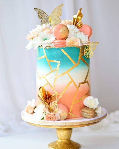 Peach And Gold Cake, Orange Cake Ideas, Coral Cake, Peach And Gold, Blue Cakes, Gold Cake, Orange Cake, Colorful Cakes, Peach Orange