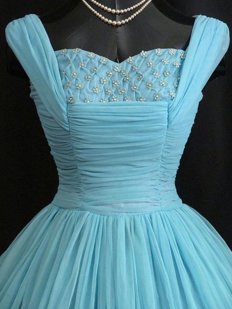 Vintage 1950's 50's 50s BLUE Turquoise Beaded Pearls Bedroom Desks, Vintage Evening Gowns, Organza Wedding, Couture Outfits, Girly Dresses, Robins Egg, Happy Days, Blue Outfit, Chiffon Skirt