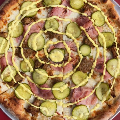 Cuban Pizza, Cuban Pork, Stromboli Recipe, Whole Grain Flour, Wood Fired Pizza Oven, Pizza Recipes Homemade, Pizza Night, Distilled White Vinegar, Pizza Recipe