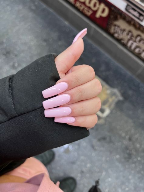 Nails Balerina Long, Pink Ballerina Nails Long, Pink Nails Ballerina, Bubble Gum Nails, Ballerina Pink Nails, Bubble Gum Pink Nails, Bubblegum Nails, Tapered Coffin, Bubblegum Pink Nails