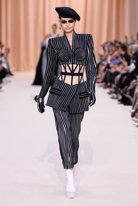 Olivier Rousteing Style, Jean Paul Guiltier, Fall 2022 Couture, Gaultier Couture, Jean Paul Gaultier Haute Couture, 2022 Couture, Olivier Rousteing, Optical Art, Fashion Sketchbook