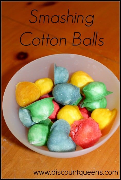 Simple Crafts For Toddlers, Cotton Ball Activities, Fun Things For Kids, Cotton Ball Crafts, Hallowen Ideas, Things For Kids, Kid Experiments, Daycare Activities, Food Colouring